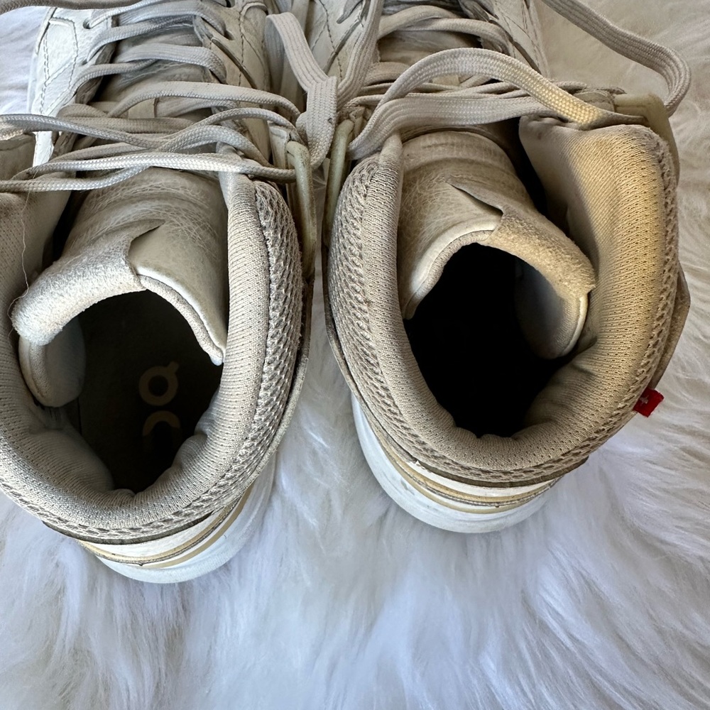 On Running Women's Athletic Shoes - Cream and Gold - Picture 9 of 10